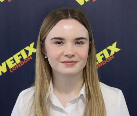 Tilly Cooper, Office apprentice at WeFix London
